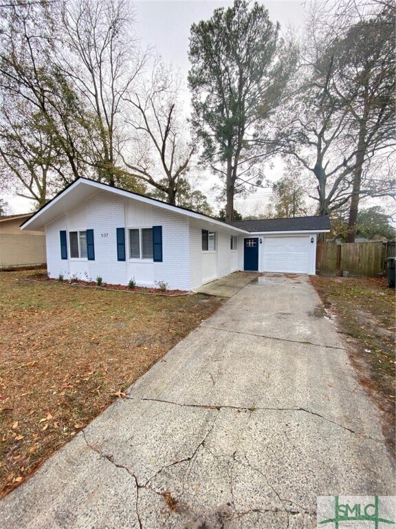 Photo - 507 Collingwood Dr