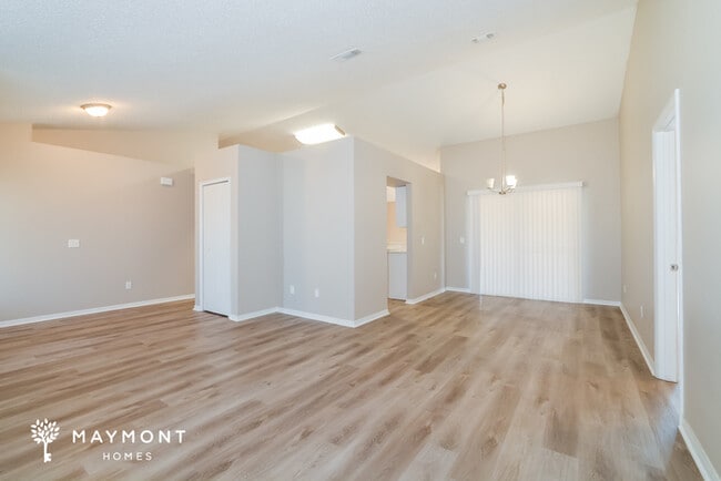 Photo - 2065 E Gloria Dr