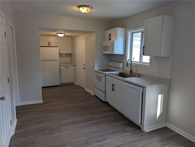 Photo - 82 Cragg Rd