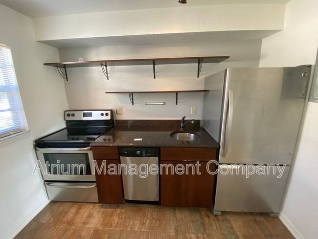 Photo - 2505 E Central Blvd