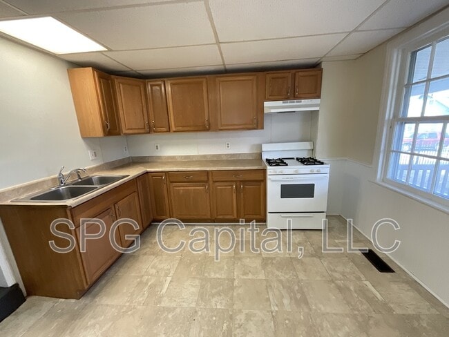 Photo - 402 S Washington St