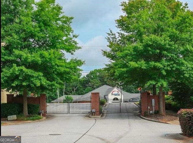 Photo - 1331 Kingston Trail