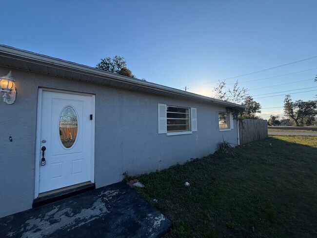 Photo - 5202 Thornton Ln