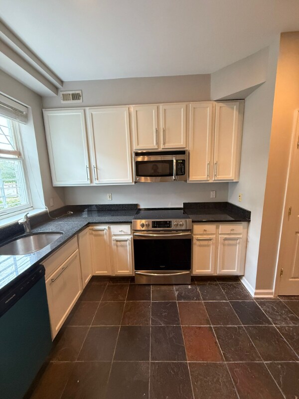 Photo - 344 Ilchester Ave