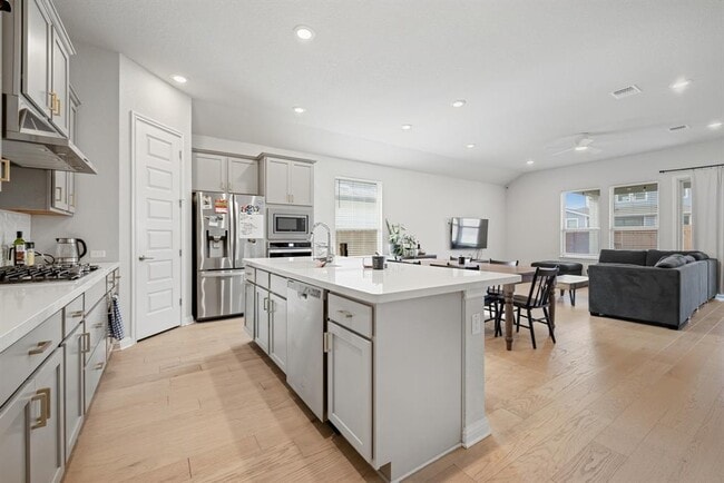 Photo - 8405 Hubble Walk