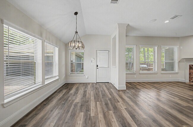 Photo - 31032 Sunfall Trail Ln