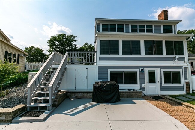 Photo - 11 Pond View Way Townhome