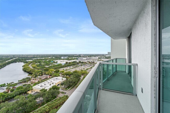 Photo - 2681 N Flamingo Rd Unit 2205S