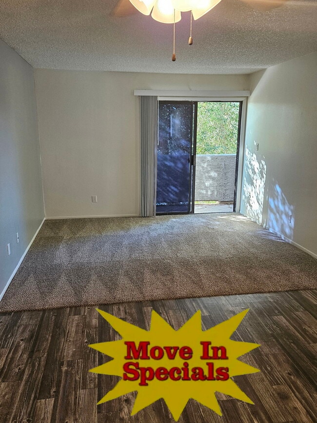 Photo - 885 N Granite Reef Rd Unidad 2000A