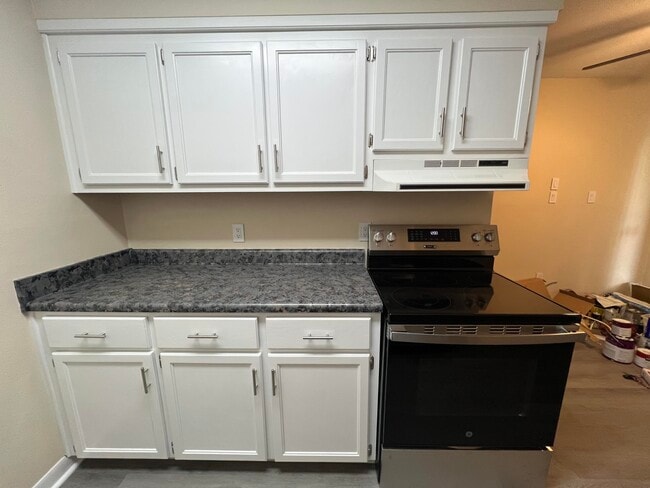 Photo - 210 Pelham Rd Unit 103B