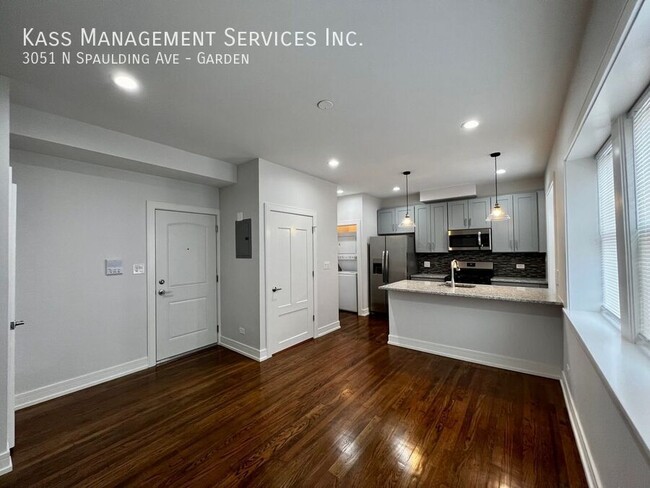 Photo - 3051 N Spaulding Ave Apartamento Unidad Garden