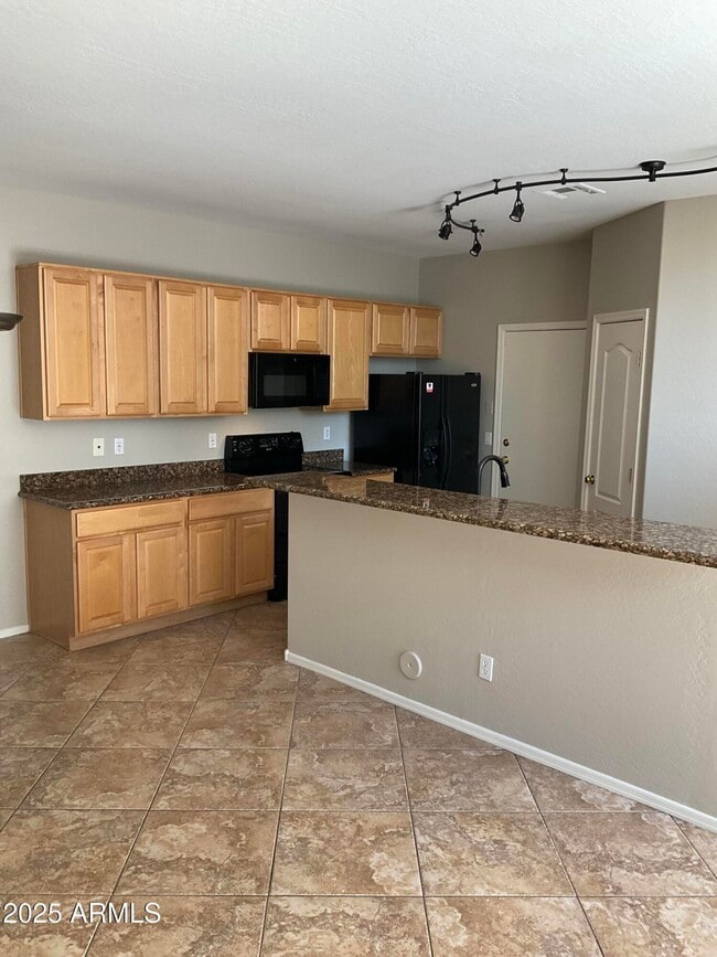 Photo - 1015 S Val Vista Dr