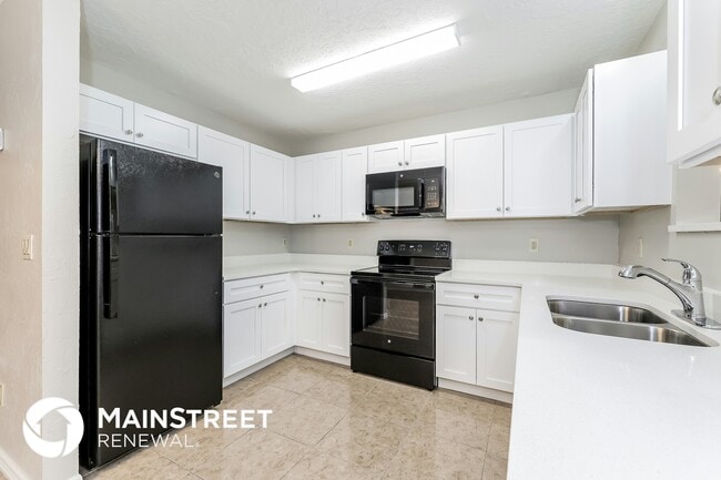 Photo - 240 Grifford Dr