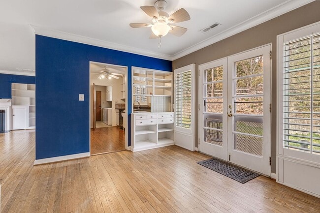 Photo - Bright & Inviting 2-Bedroom Home with Fenced-In Yard, Garage & Lawn Care Included