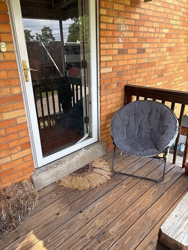 Photo - 645 Grandview Ave