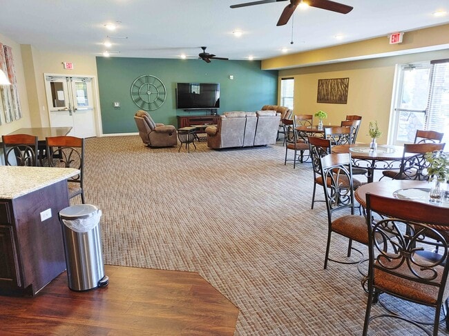 Photo - Pond View Heights Apartments