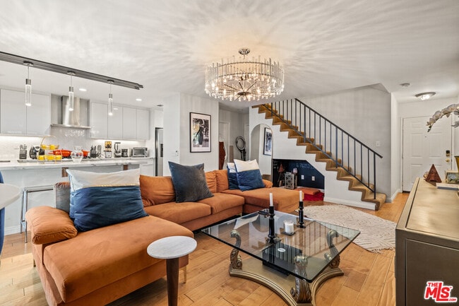 Photo - 3252 Park Ln