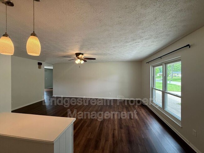 Photo - 4208 Bellemeade Dr