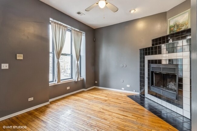 Photo - 1244 N Wolcott Ave Unidad 2