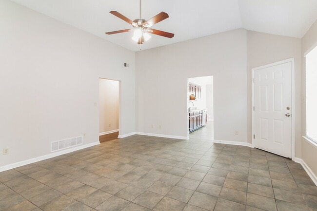 Photo - 8682 Cat Tail Dr