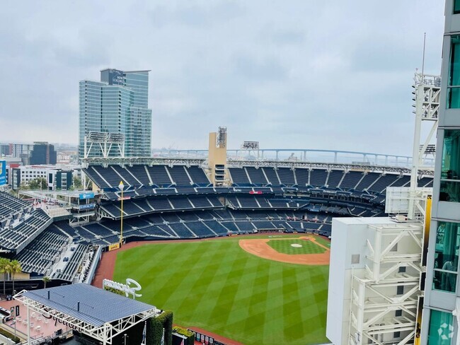 Building Photo - Ballpark View Condo at The Legend! Unit 1402