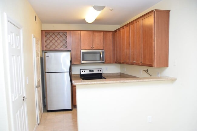 Photo - 4400 S Jones Blvd Unit 4400 S. JONES BLVD.