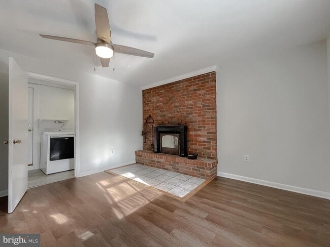 Photo - 18937 McKays Cove Ln