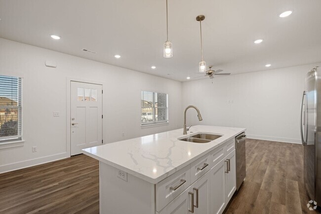 Building Photo - Been Road Villas Rental