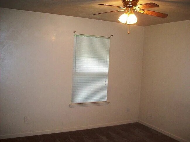 530 Palm Beach St Unit 2