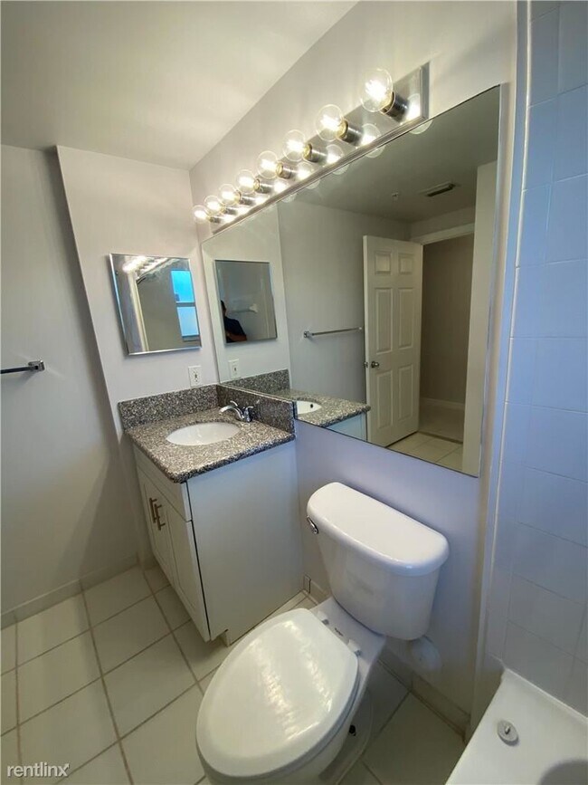 Photo - 3 br, 2 bath Condo - 2351 W Preserve Way