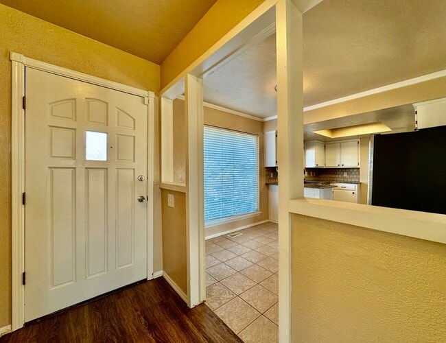 Photo - 2200 W Rockypoint Dr