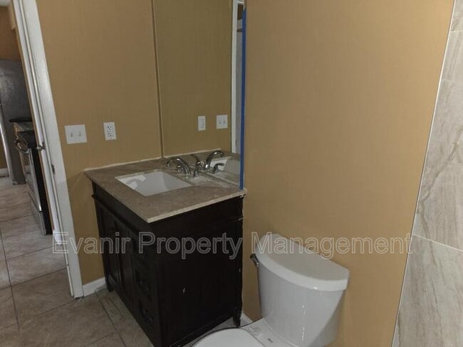 Photo - 3043 Idylwilde Blvd Unidad Apt 1-B