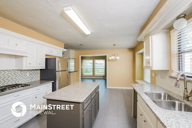 Photo - 15514 Cabildo Dr