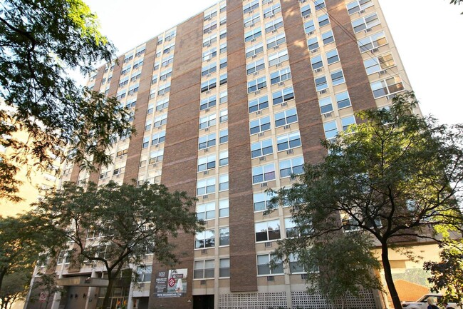 Photo - 3033 N Sheridan Rd Condo Unit 701