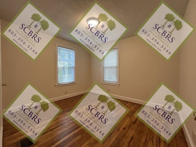 Photo - Charming 2-Bedroom Home in Rosewood Neighb...