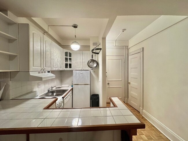 Photo - 21 Beacon St Unidad 6T