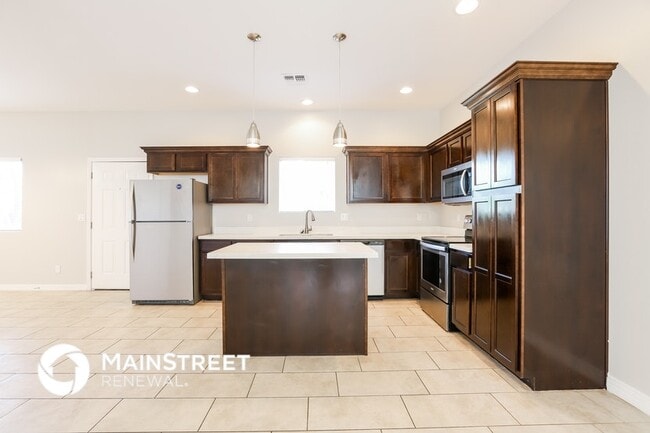 Photo - 2000 N 36th St