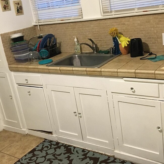 Photo - 314 De La Mare Ave