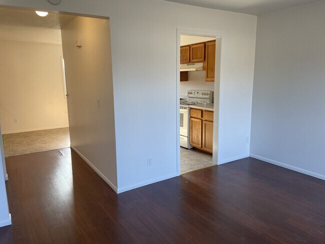 Photo - 8776 Ironwood Ave S
