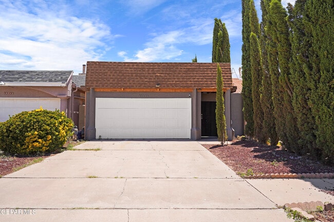 Building Photo - 10720 Chert St