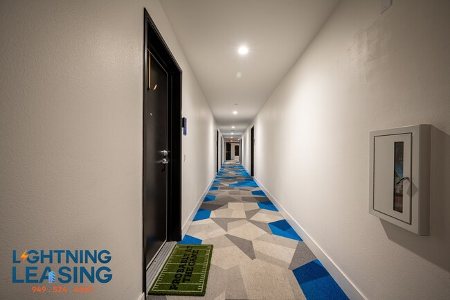 Building Photo - 11405 Chandler Blvd Unit 507D Rental