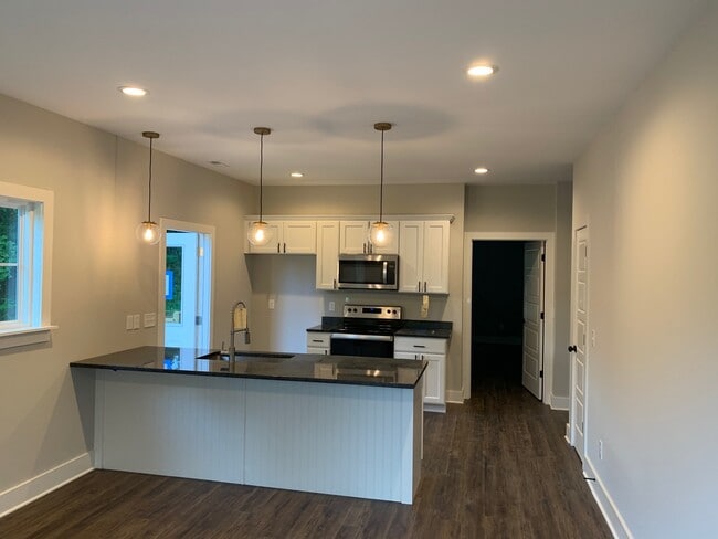 Building Photo - 1248 Browns Ferry Rd Rental