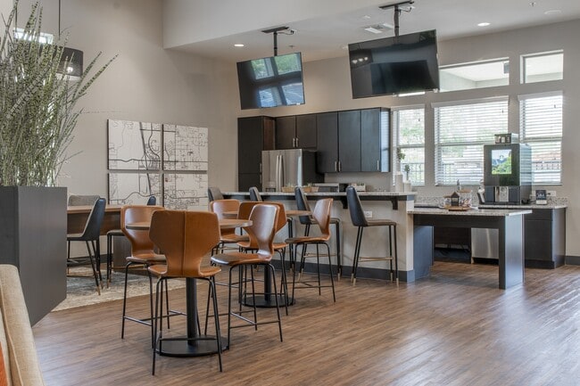 Photo - Ironwood at Happy Valley