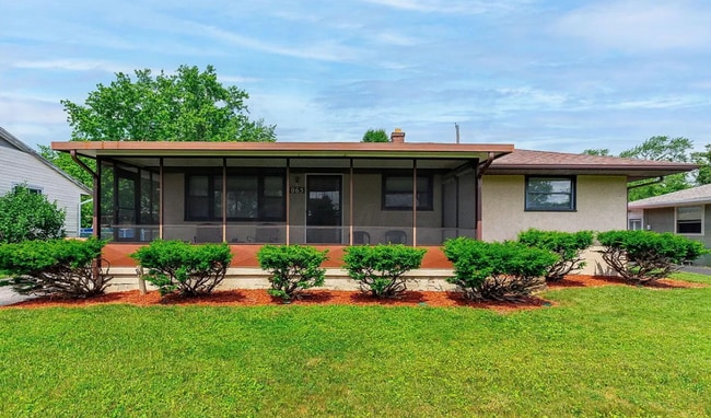 Building Photo - Welcome to this beautiful charming 3-bedroom, 2-bathroom house located in Columbus, OH!