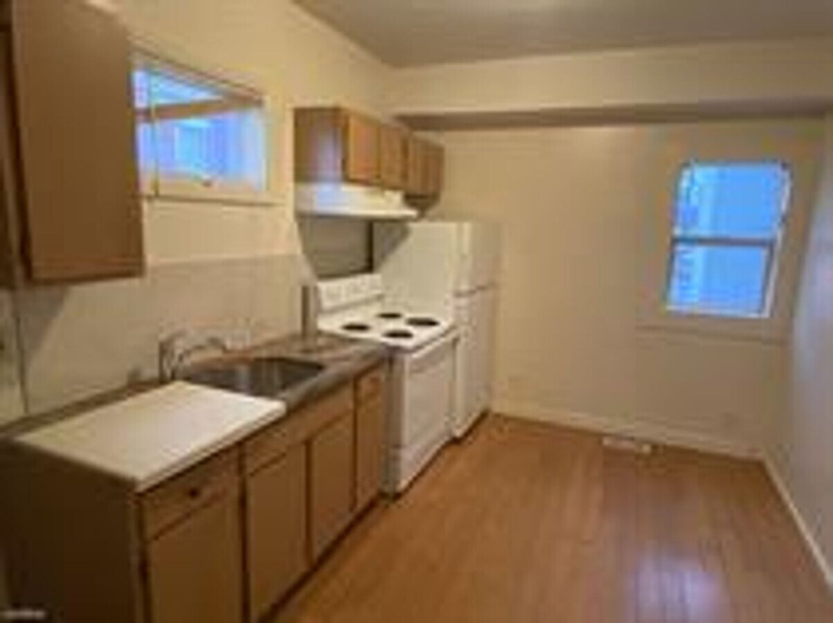 Photo - 19-19 Forest St Unit 19-1A
