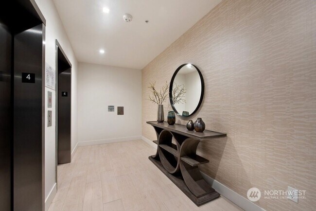 Photo - Urban living in downtown Bellevue...