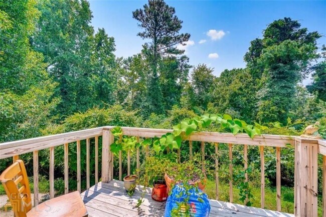 Photo - 2020 Driftwood Cir
