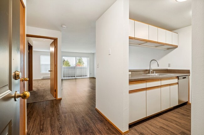 Photo - DAN Daniels Apartments