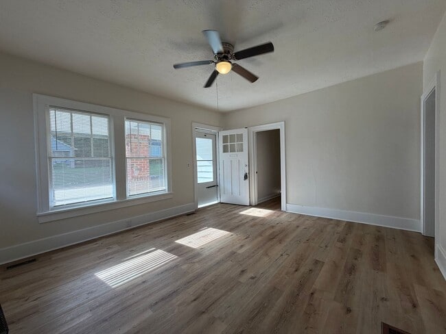 Photo - Renovated 3/2 House in South Rome $1,295