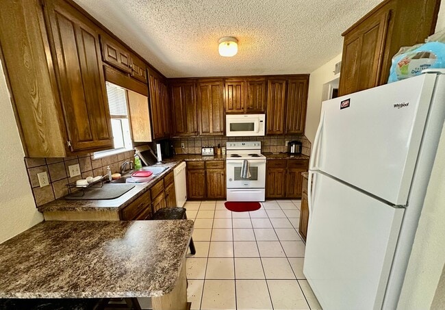 Photo - 1421 S 12th St Unit A